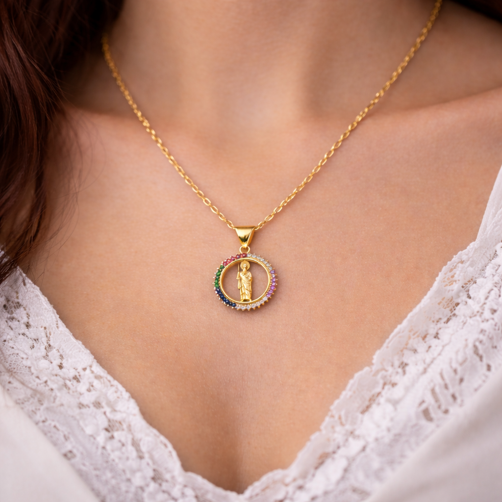 Medalla San Judas Tadeo Baño en Oro 18K Un símbolo de Fe y Esperanza